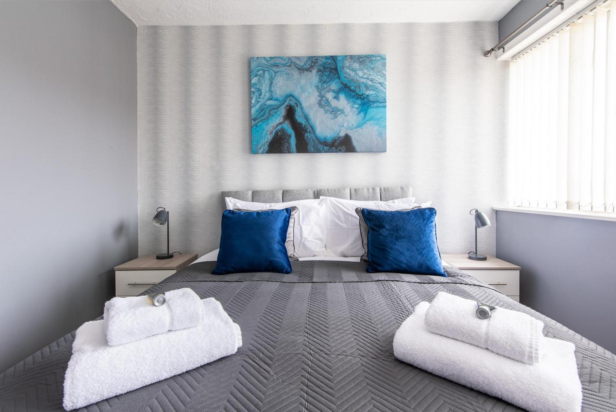 3 Bed Apartment - Perfect For Contractors Near Liverpool Airport ヘイル エクステリア 写真